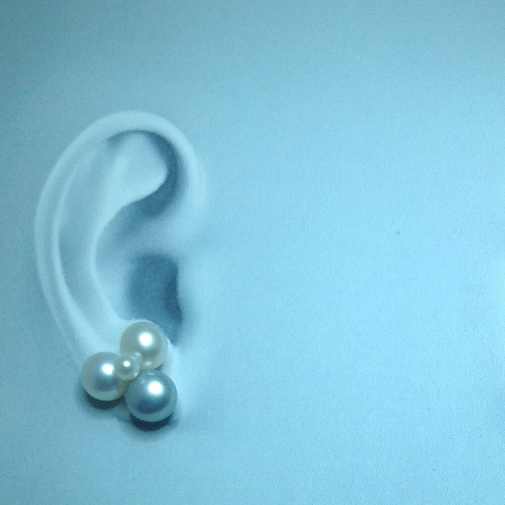 Silver Fresh Water Pearl Earring